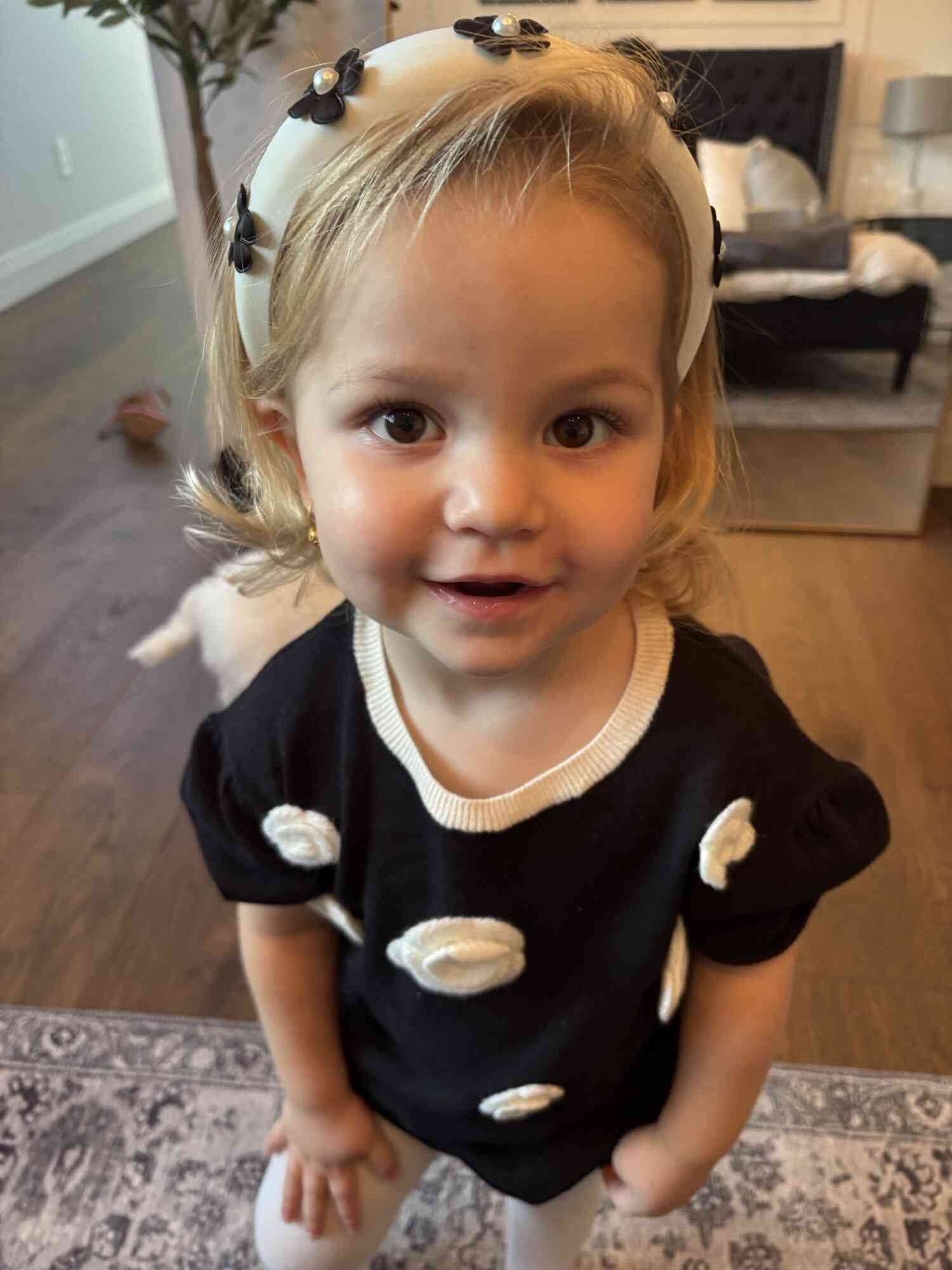 Ava